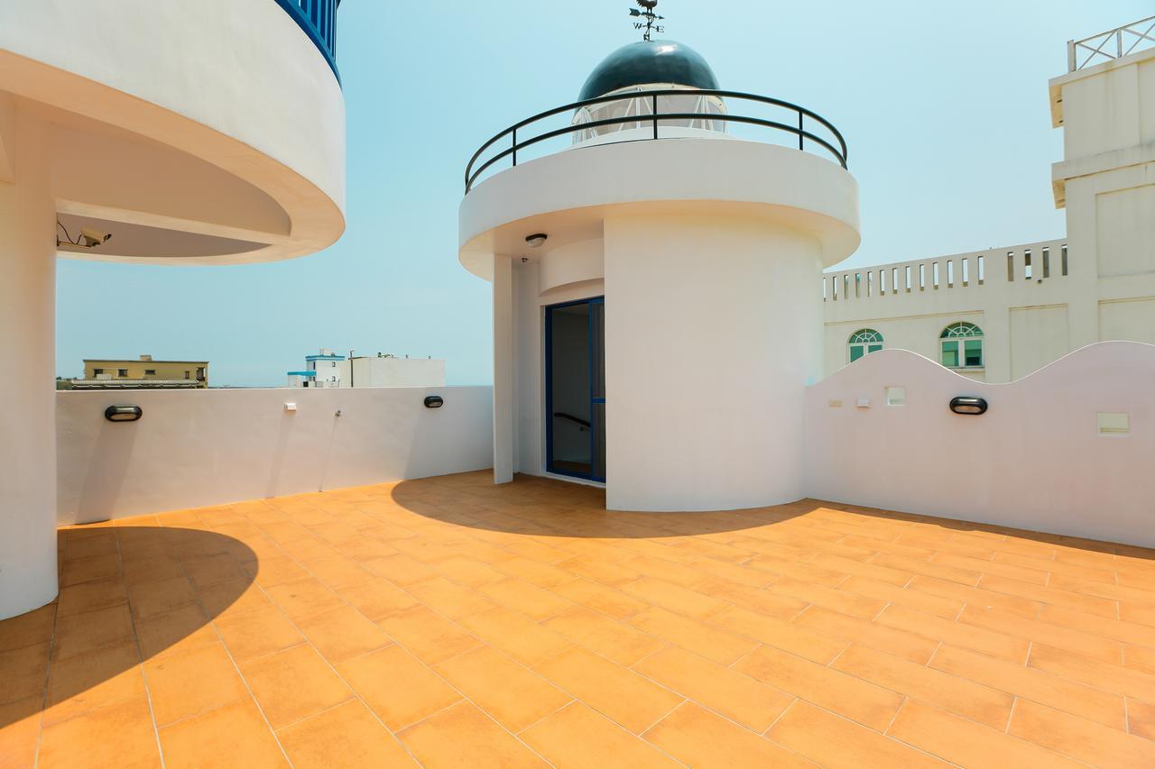 Bed and Breakfast Travel Light House Magong Exterior foto