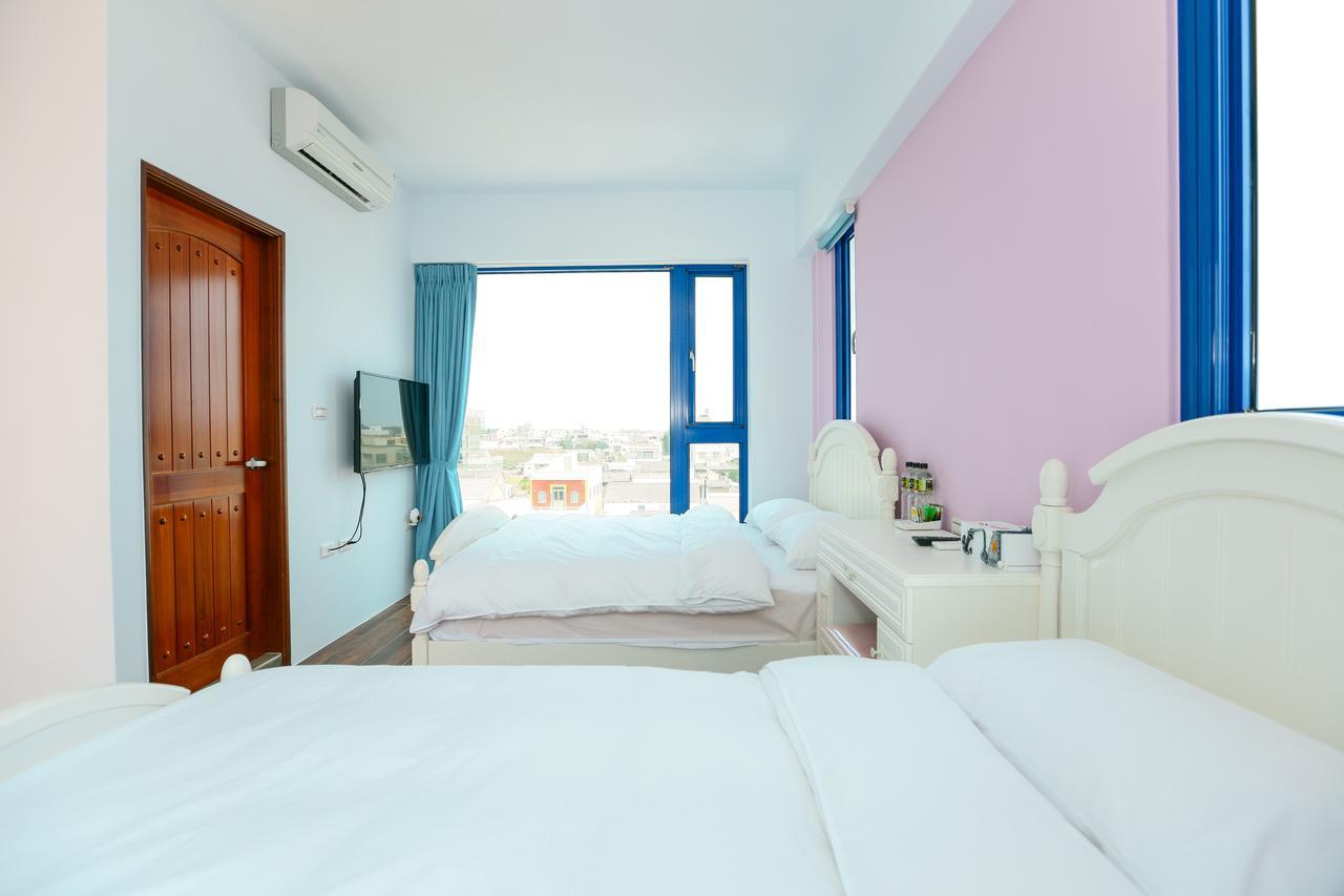 Bed and Breakfast Travel Light House Magong Exterior foto