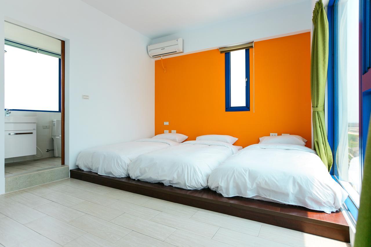 Bed and Breakfast Travel Light House Magong Exterior foto