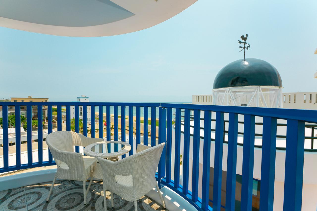 Bed and Breakfast Travel Light House Magong Exterior foto