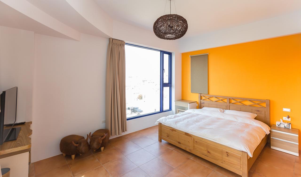 Bed and Breakfast Travel Light House Magong Exterior foto